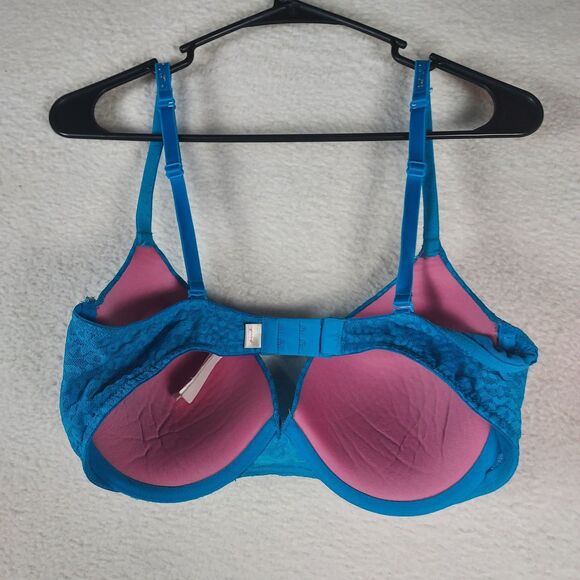 Victoria’s Secret Womens 36D Blue Lace Padded Underwire Bra Adjustable Straps - Picture 3 of 7